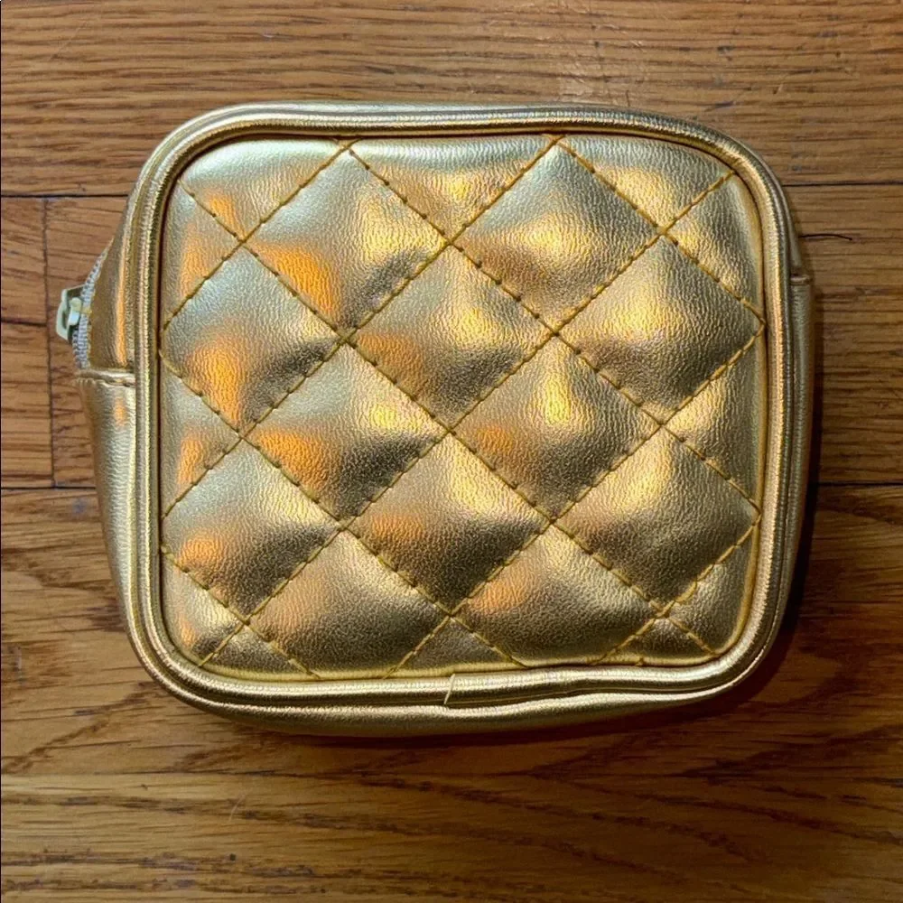 Gold Quilted Metallic Compartment Bag!